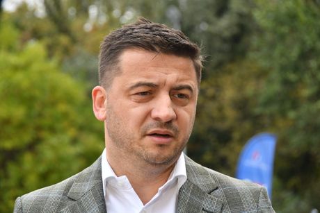 STAMATOVIĆ DOSTAVLJAČI TRENING VOŽNJE