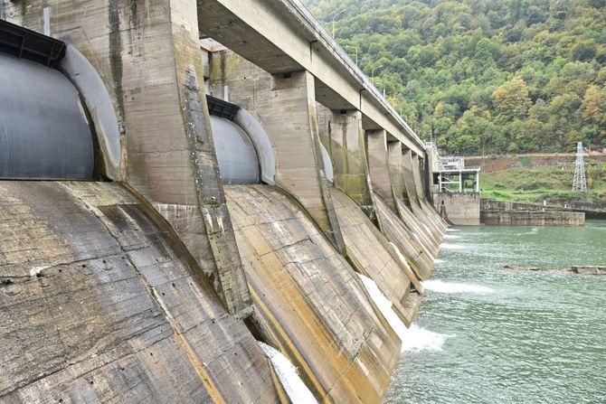 EPS Hidroelektrana Zvornik EPS Hidroelektrana Zvornik