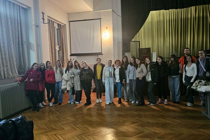 Zvezdarijada, škola pevanja, prijateljstva i života