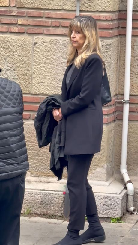 Ispraćaj za kremaciju Zdravka Šotre, Supruga pokojnog Žarka Lauševića Anita Ispraćaj za kremaciju Zdravka Šotre, Supruga pokojnog Žarka Lauševića Anita