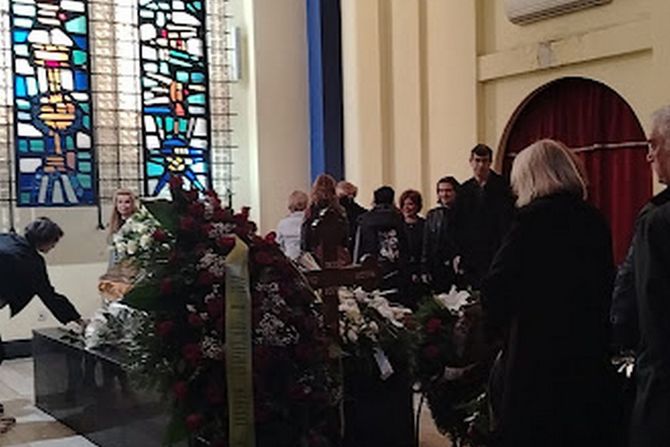 Ispraćaj za kremaciju Zdravka Šotre