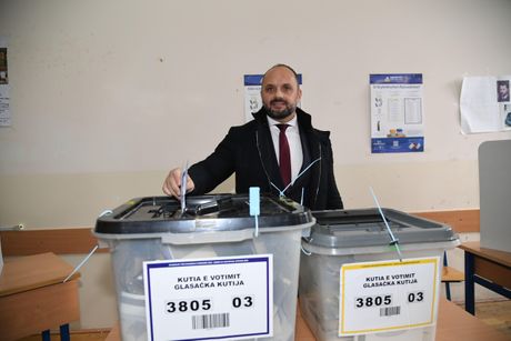Milan Radojević, izbori na Kosovu