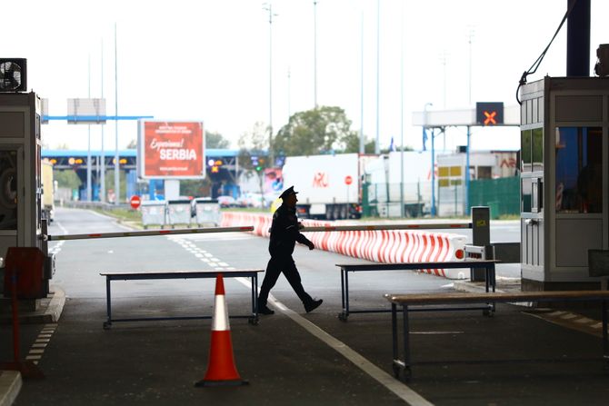 Granični prelaz, Batrovci, ilustracija, EES sistem, Granična policija, Carina, Branko Bačić, komandir stanice granične policije Batrovci
