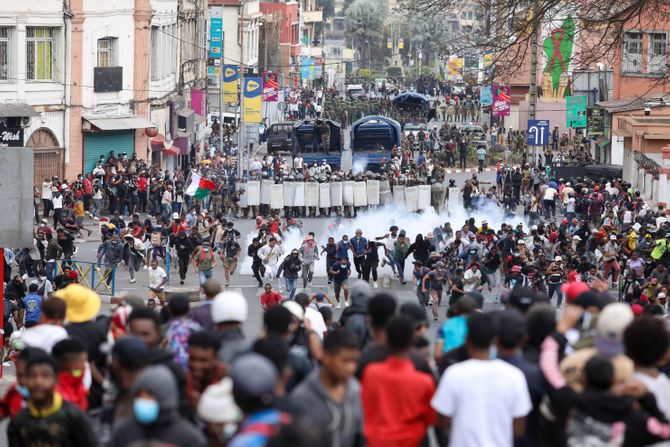 Protesti na Madagaskaru Protesti na Madagaskaru