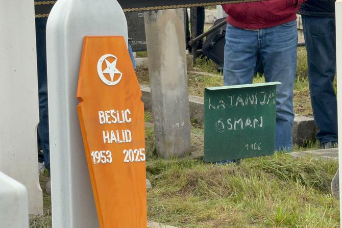 Halid Bešlić