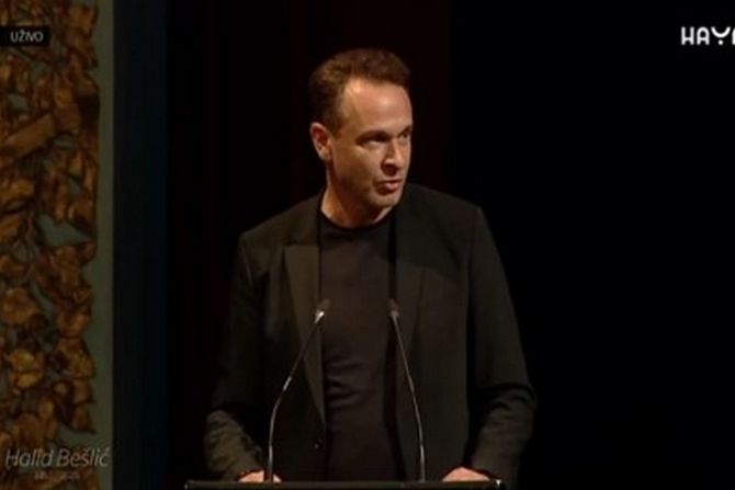 Enis Bešlagić Enis Bešlagić
