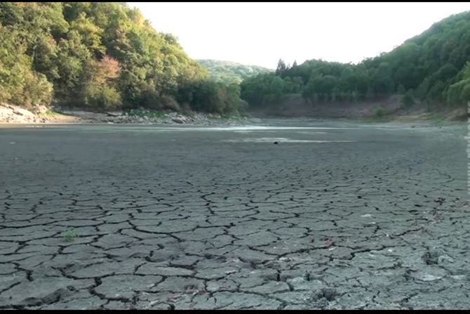 Jezero Veliki Zaton kod Majdanpeka