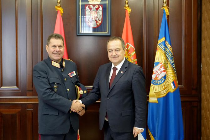 Ministar Dacic-Takac Ministar Dacic-Takac