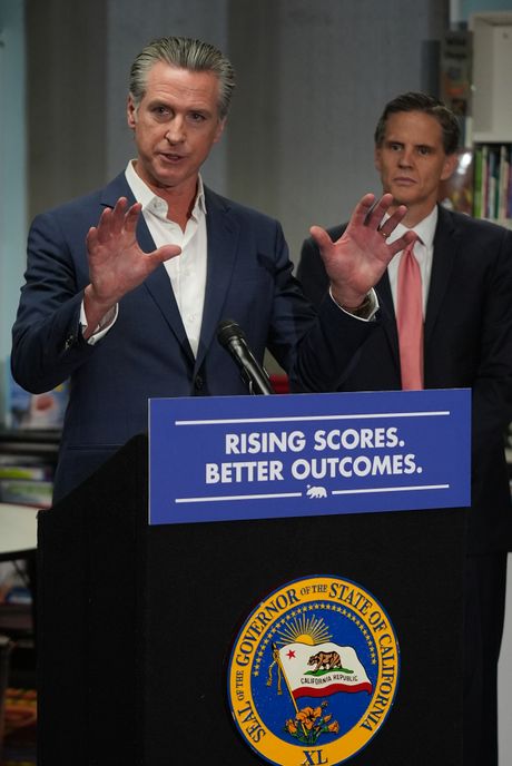 Gevin Njusom, Gavin Newsom Gevin Njusom, Gavin Newsom