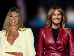 Melanija Tramp, Melina Džinović