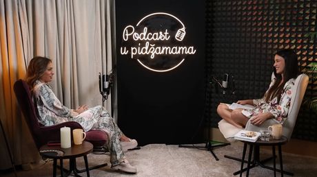 Podcast u pidžamama Marta Lović