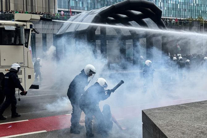Brisel, protesti, generalni štrajk Brisel, protesti, generalni štrajk