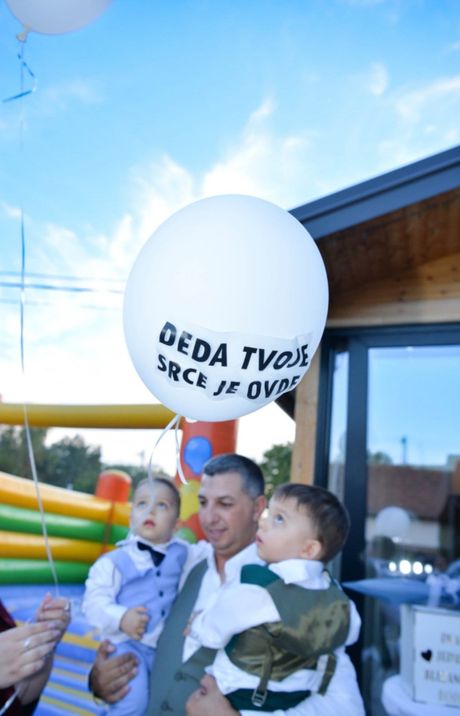 Blizanci Nikola i Novak, rođendan, Snežana Mitrović Blizanci Nikola i Novak, rođendan, Snežana Mitrović
