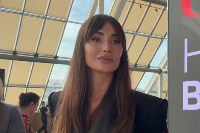 Emina Jahović Emina Jahović