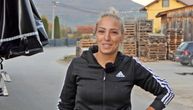 Prelepa Melisa se bavi muškim poslom kako bi prehranila porodicu: Ona je žena lavica, njene reči daju snagu
