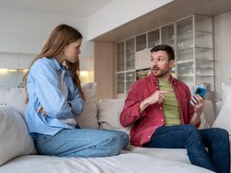 svađa, partneri, ljubavni par, prevara