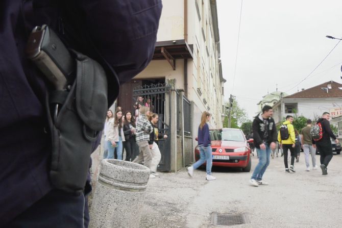 Drama u školi u Čačku Drama u školi u Čačku