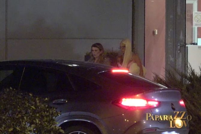 Jelena Karleuša, Viki Miljković Jelena Karleuša, Viki Miljković