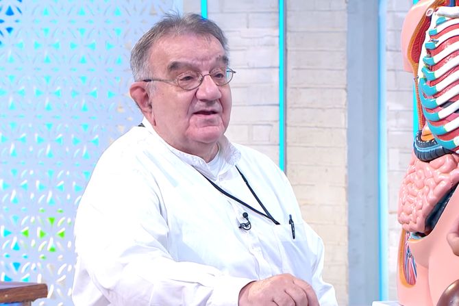 Prof. dr Vojislav Perišić, gastroenterolog
