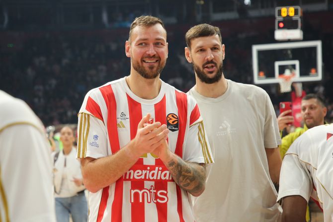 KK Crvena Zvezda - Real Madrid - Donatas Motiejunas