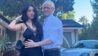 Dajana ima 25 godina, a njen momak 76! Sada trpi jezive napade: "Nadam se da ćeš umreti pre njega!"