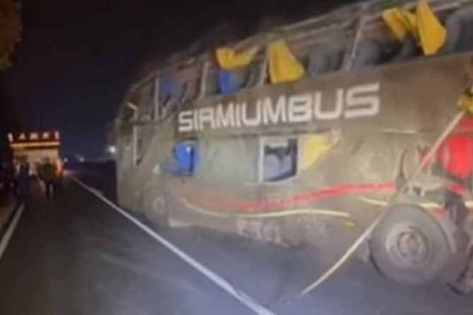 autobus, Sremska Mitrovica, teška saobraćajna nesreća