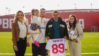 SAD NA GOL, ALEKSIJA! Arnautović sa porodicom iz Goraždevca posle donacije Crvene zvezde i Fondacije Mozzart