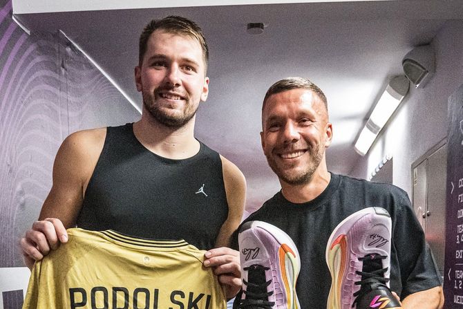Luka Dončić, Lukas Podolski Luka Dončić, Lukas Podolski