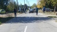 Karambol u Zrenjaninu: Maloletnik (15) izgubio kontrolu nad audijem i zakucao se u drugi automobil!