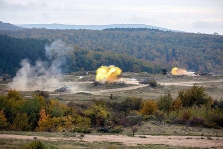 Borbena obuka tenkovskih i mehanizovanih jedinica Vojske Srbije