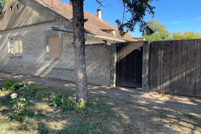 Bečej, napad nožem Bečej, napad nožem