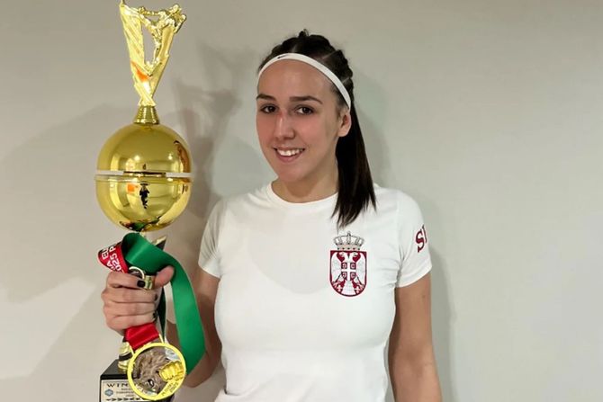 Nevena Stefanović Nevena Stefanović
