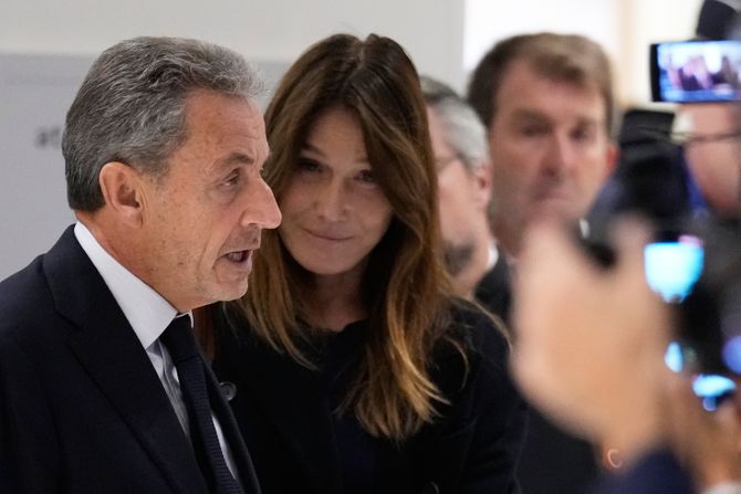 Nikola Sarkozi Nikola Sarkozi