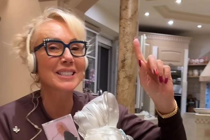 Lepa Brena Lepa Brena