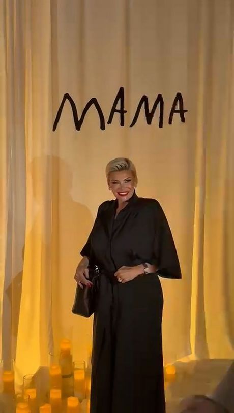 Poznati na promociji albuma Nataše Bekvalac Nataša Bekvalac promocija Mama Poznati na promociji albuma Nataše Bekvalac Nataša Bekvalac promocija Mama