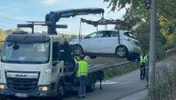 Muškarcu pozlilo za volanom pa se slupao: Saobraćajna nezgoda u Rakovici