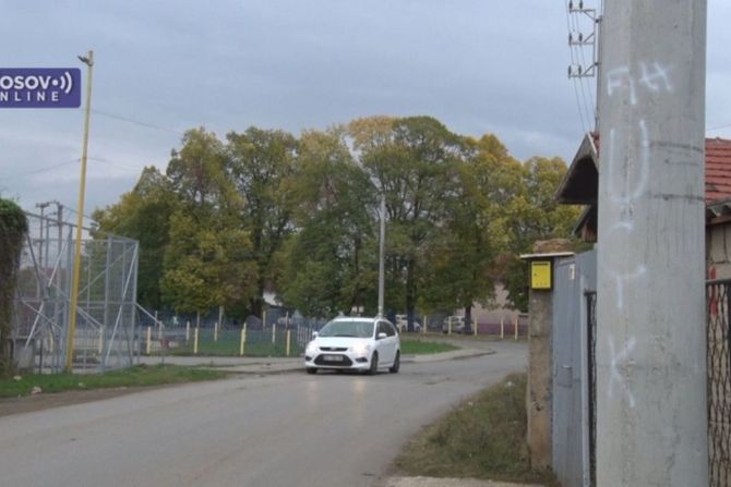 Grafiti OVK, mesto Dobrotin, Kosovo i Metohija Grafiti OVK, mesto Dobrotin, Kosovo i Metohija