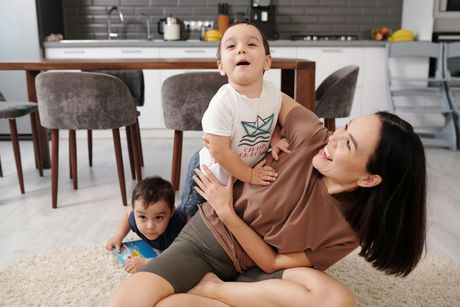mama, žena, beba, dete, sin, deca mama, žena, beba, dete, sin, deca