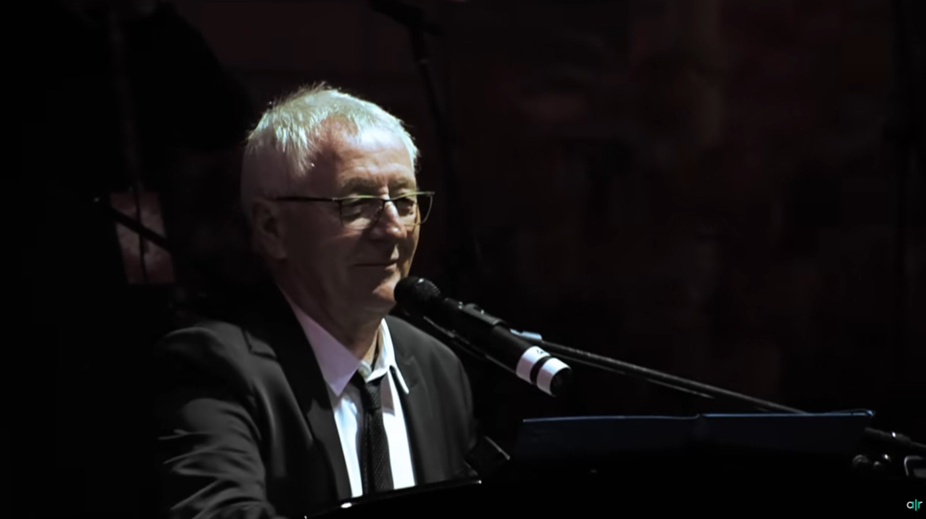 Kako je Oliver Dragojević dobio ime