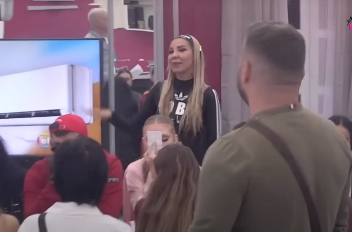 Opšti karambol u Eliti! Asmin i Aneli u žestokoj raspravi, Luka priznao detalje flerta sa Majom Marinković