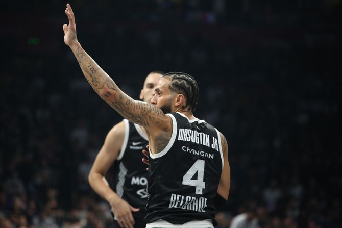 KK Partizan - Pariz Basket
