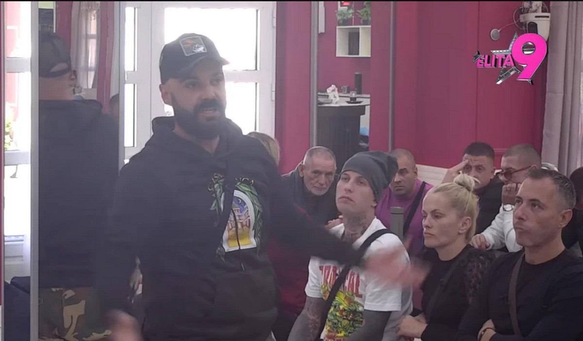 U Eliti prikazan snimak Aneli i Anđela! Luka šokiran, zadrugari osuli paljbu: "Veza im je osuđena na propast"