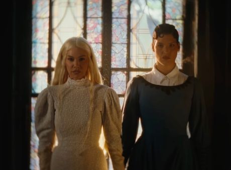 Zoi Sara Šekularac, Nataša Bekvalac