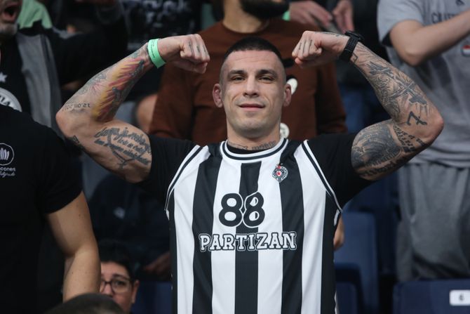 KK Partizan - Pariz Basket KK Partizan - Pariz Basket