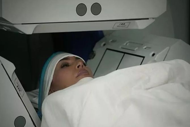 Kim Kardašijan, magnetna rezonanca Kim Kardašijan, magnetna rezonanca