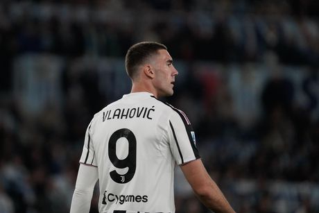 Dušan Vlahović Dušan Vlahović