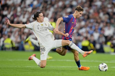 FK Real - FK Barselona