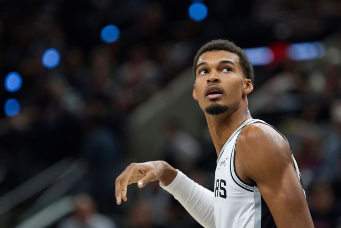 Viktor Vembanjama - San Antonio Spars