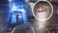 Sudar na Novom Beogradu snimljen kamerom: Ovako je audi proleteo kroz raskrsnicu i ubio policajca s porodicom