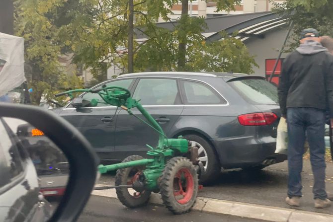 Saobraćajna nezgoda, motokultivator, Julino brdo Saobraćajna nezgoda, motokultivator, Julino brdo